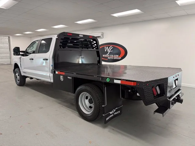 New 2026 Oxford White Ford F-350® XL image 26