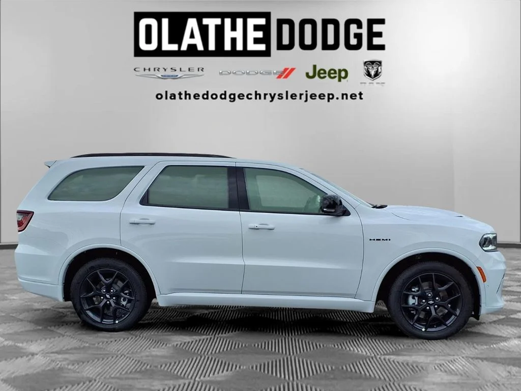 New 2026 White Knuckle Clear-Coat Exterior Paint Dodge GT Plus HEMI V8 image 28