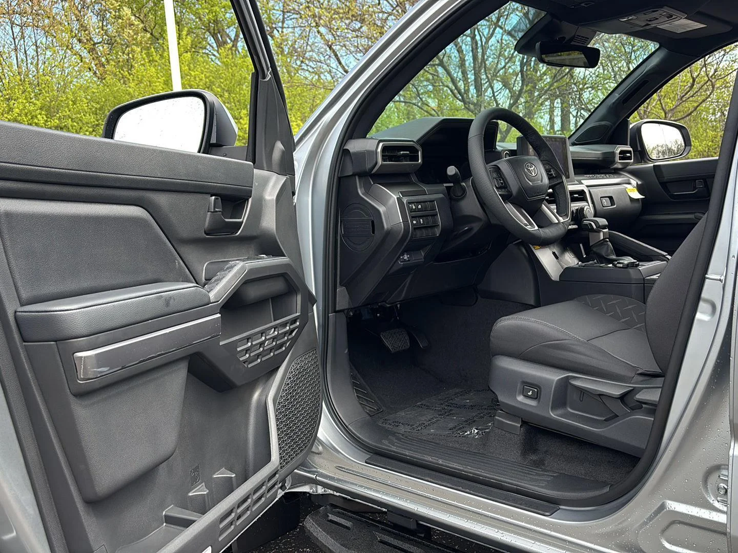 New 2026 Celestial Silver Metallic Toyota SR5 image 3