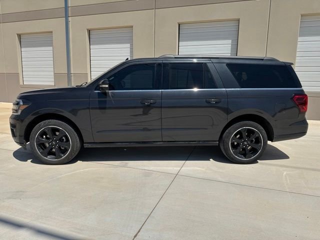 Used 2024 Gray Ford Limited image 8