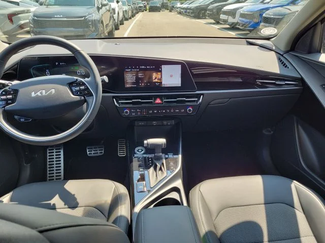 New 2025 Aurora Black Pearl Kia EX Touring image 16