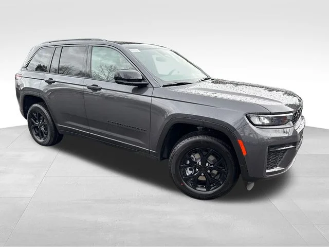 2026 Jeep Grand Cherokee Laredo Altitude 4x4's photo