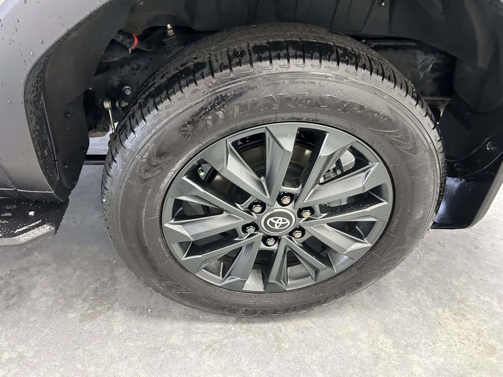 Used 2025  Toyota Premium image 9