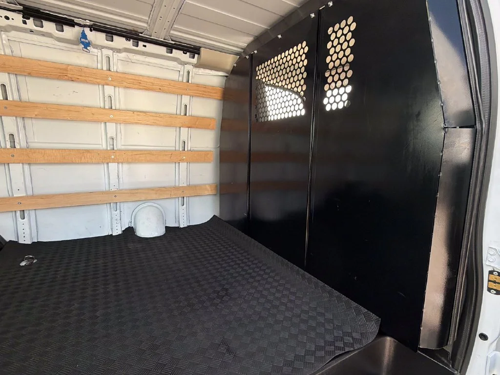 2025 Chevrolet Express Cargo Work Van - Photo 44
