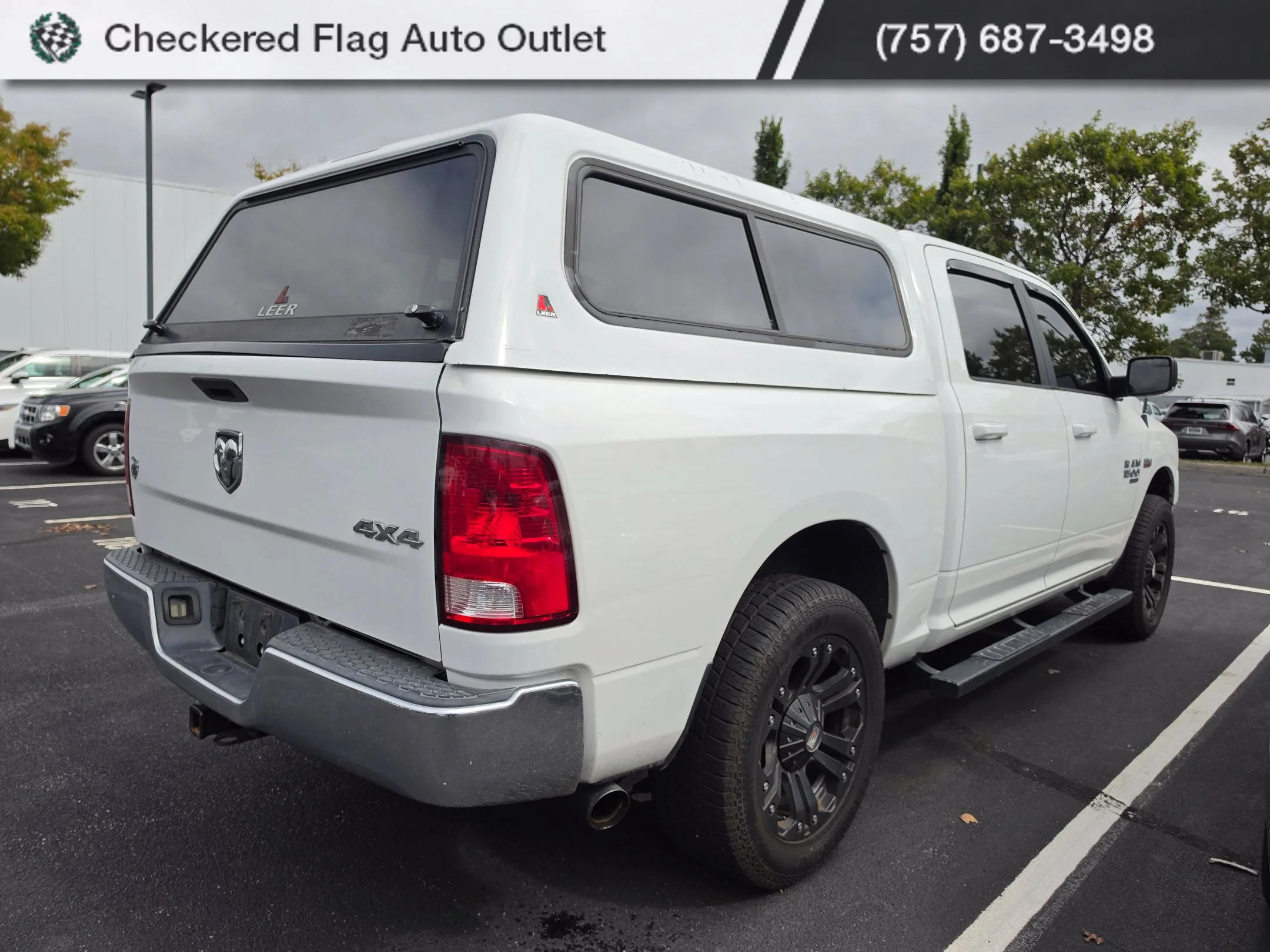 Used 2019 Bright White Clearcoat Ram SLT image 6
