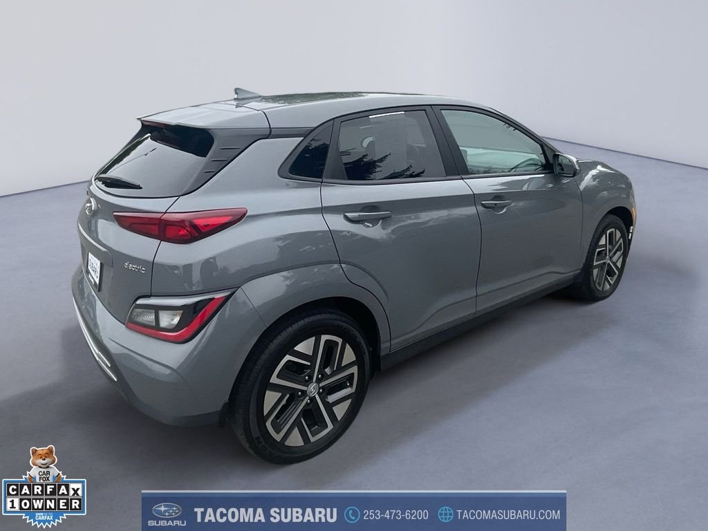Used 2023 Gray Hyundai SE image 5