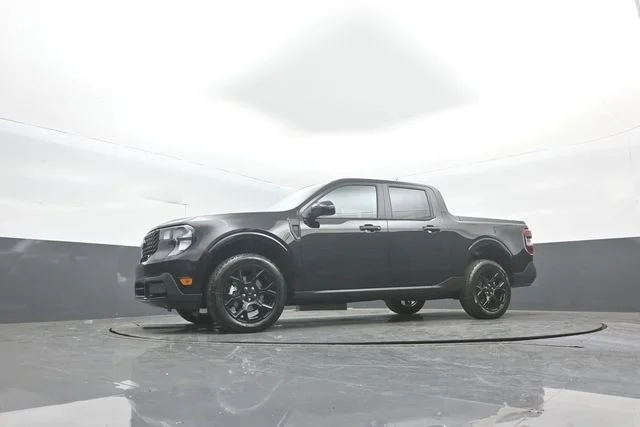 New 2026 Shadow Black Ford XLT image 29