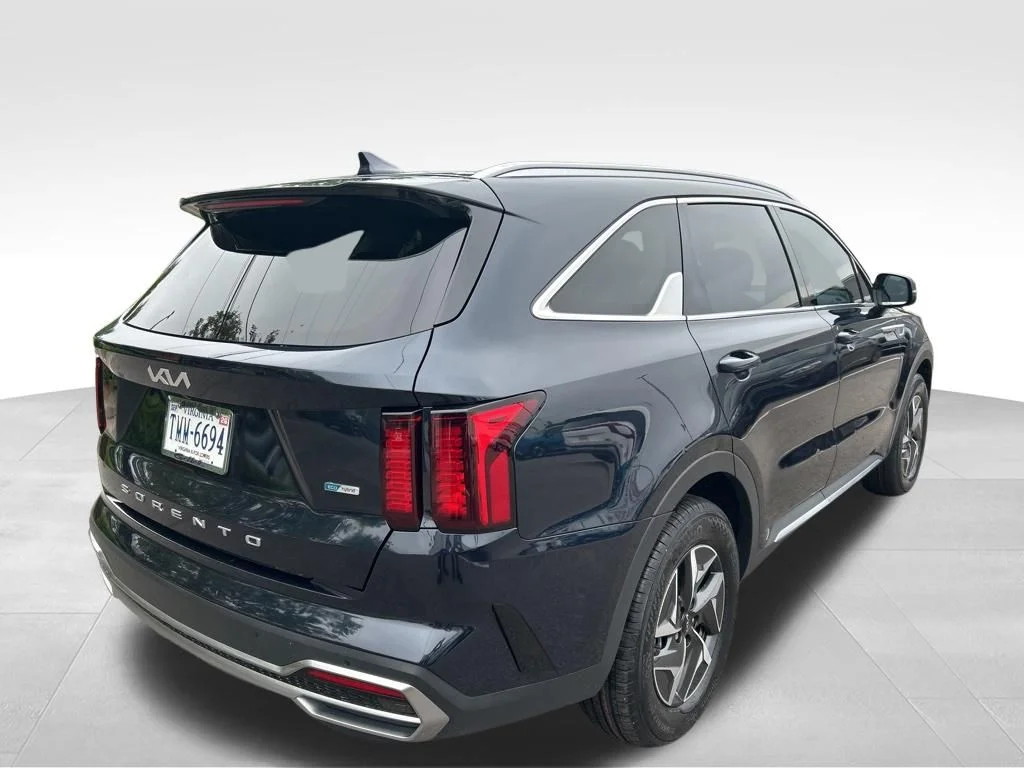 Used 2022 Blue Kia S image 8