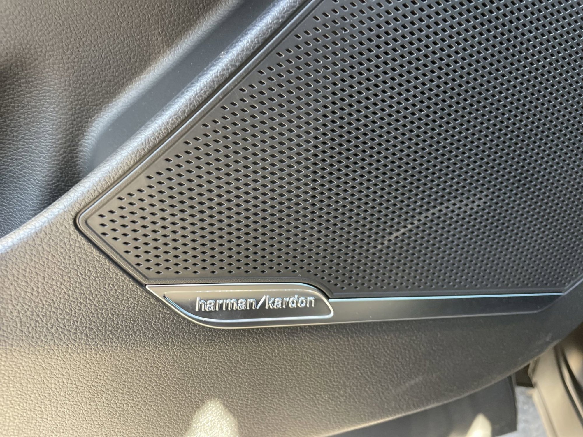 New 2026 Panthera Metal Matte Kia SX Prestige image 18