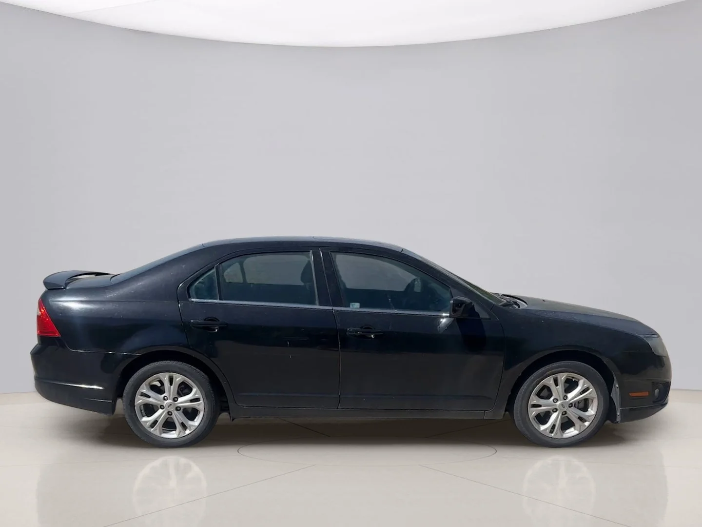 Used 2012 Black Ford SE image 6