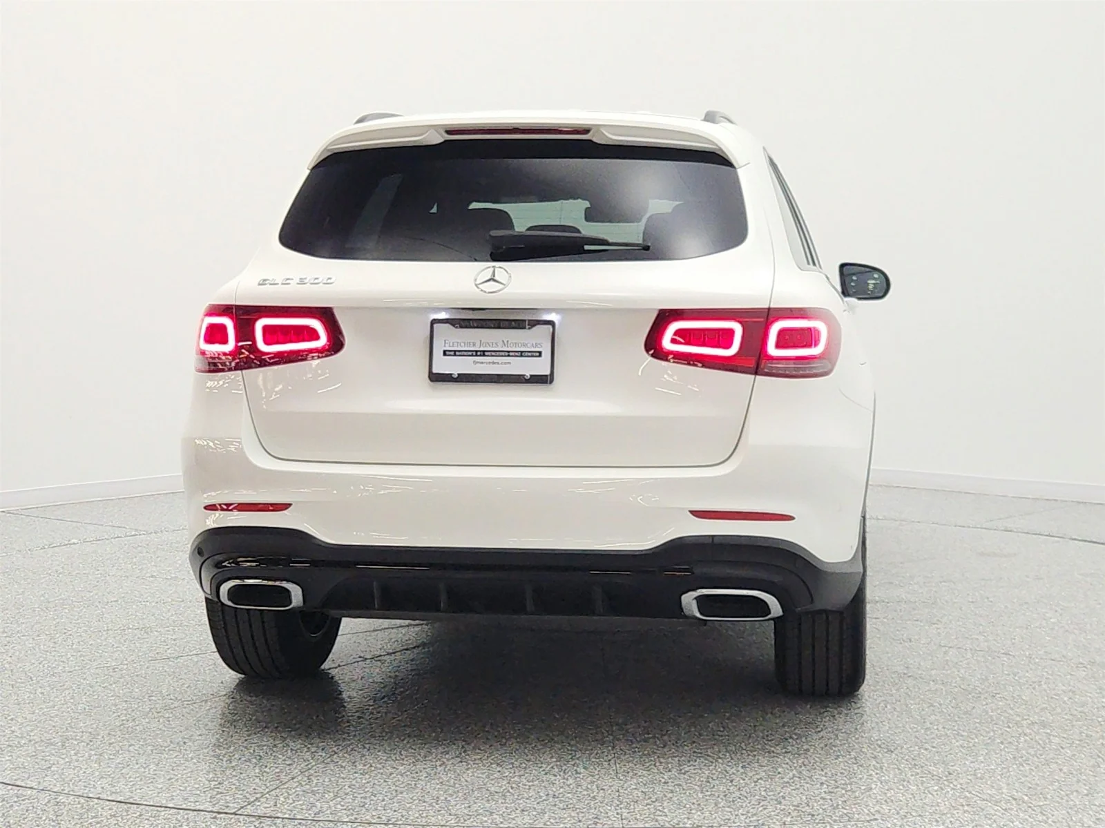 Used 2022 Polar White Mercedes-Benz GLC 300 SUV image 6