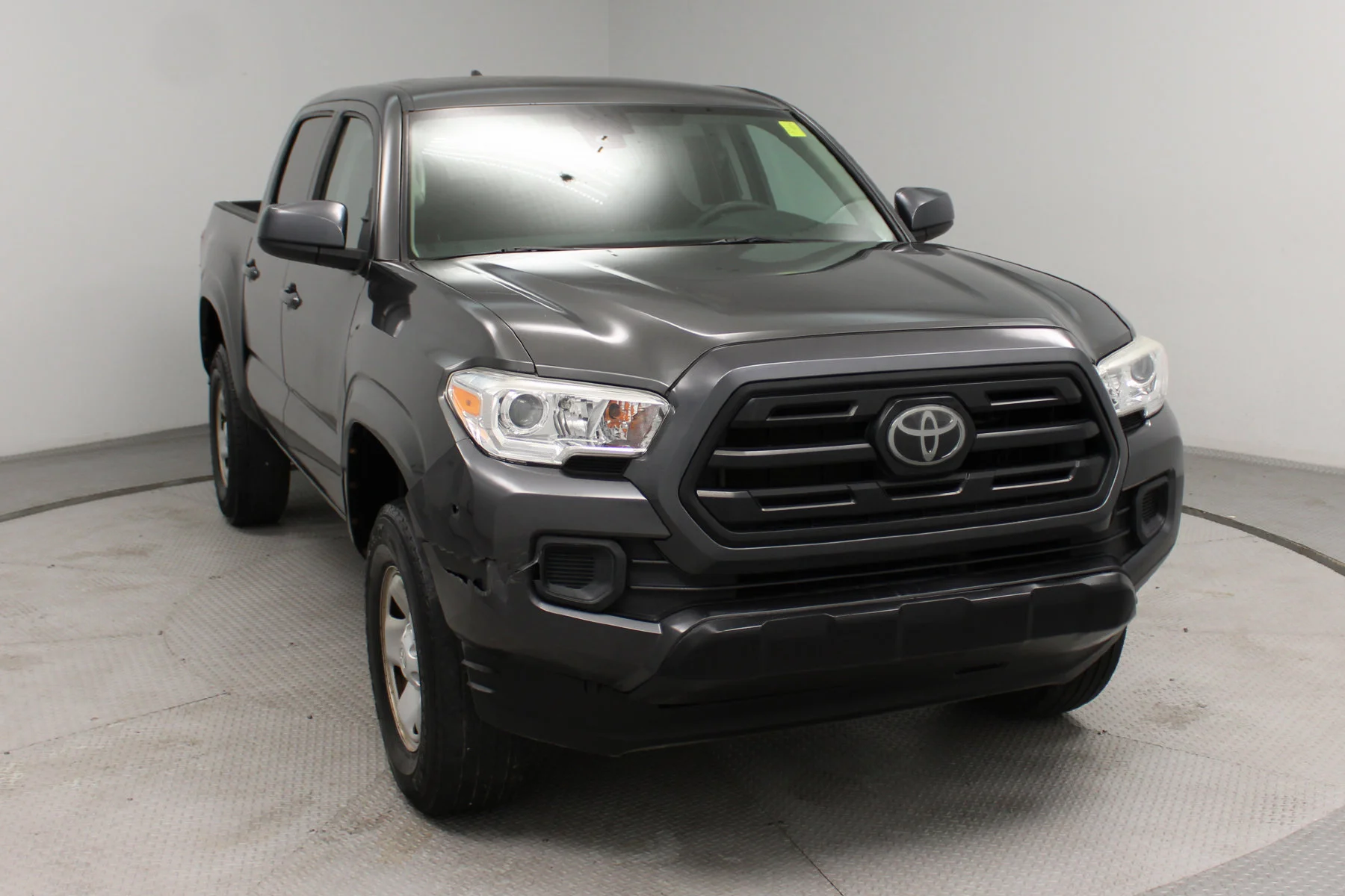Used 2019 Magnetic Gray Metallic Toyota SR image 25