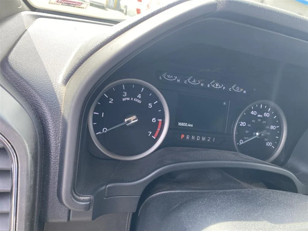 Used 2022 Antimatter Blue Ford XLT image 8