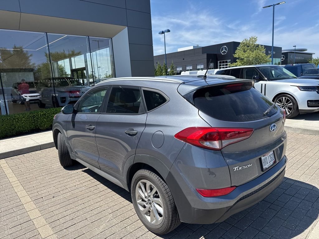 Used 2017 Coliseum Gray Hyundai SE image 7