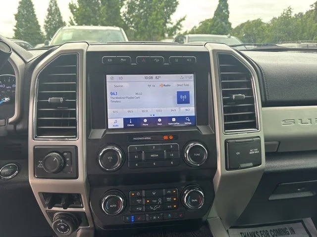Used 2020 Gray Ford Lariat image 12