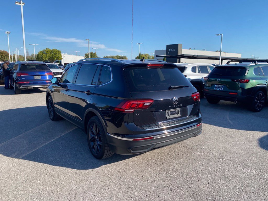 Used 2023 Black Volkswagen 2.0T SE image 7