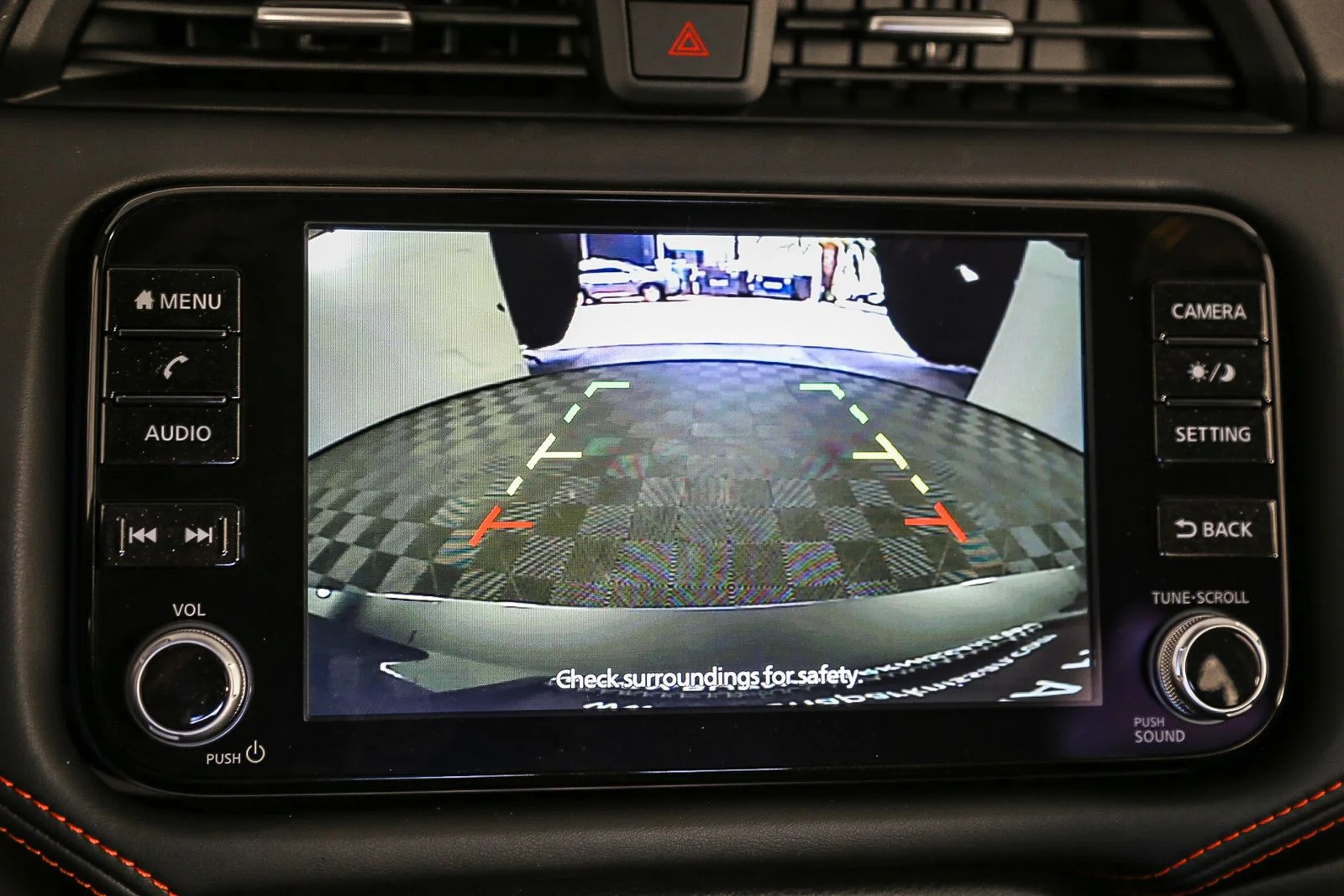 2025 Nissan Versa Sedan SR - Photo 25