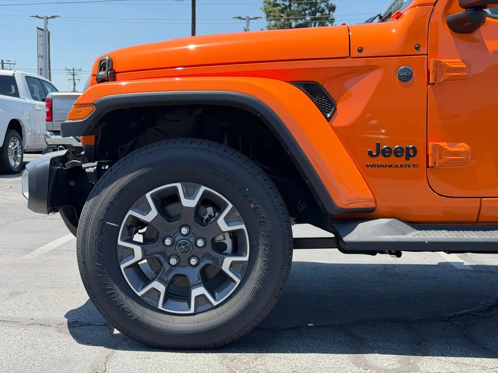 New 2025 Joose Exterior Paint Jeep Sahara image 9