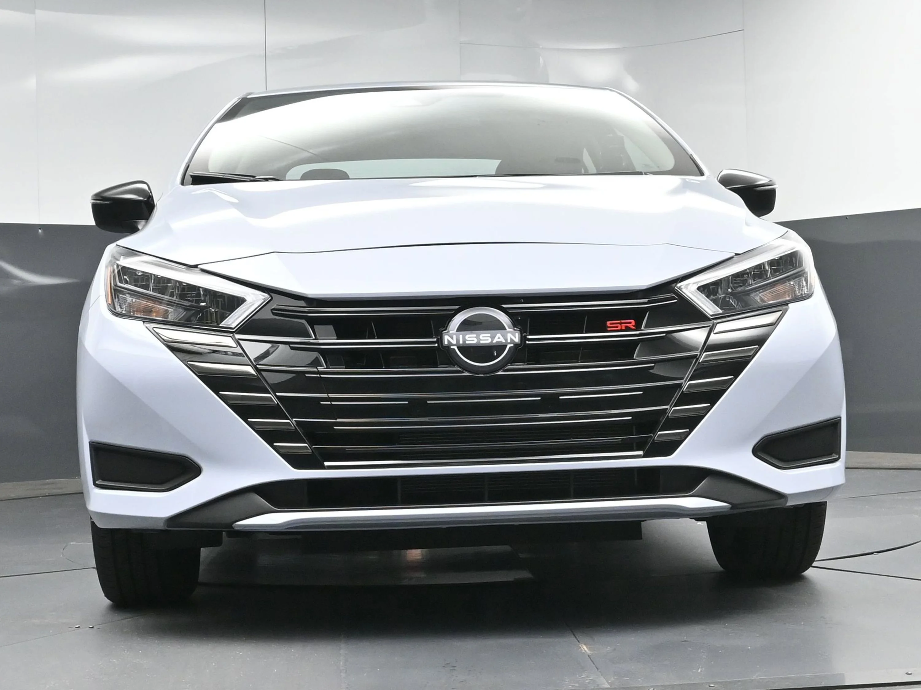 Certified Used 2025 Gray Sky Pearl Nissan SR image 21