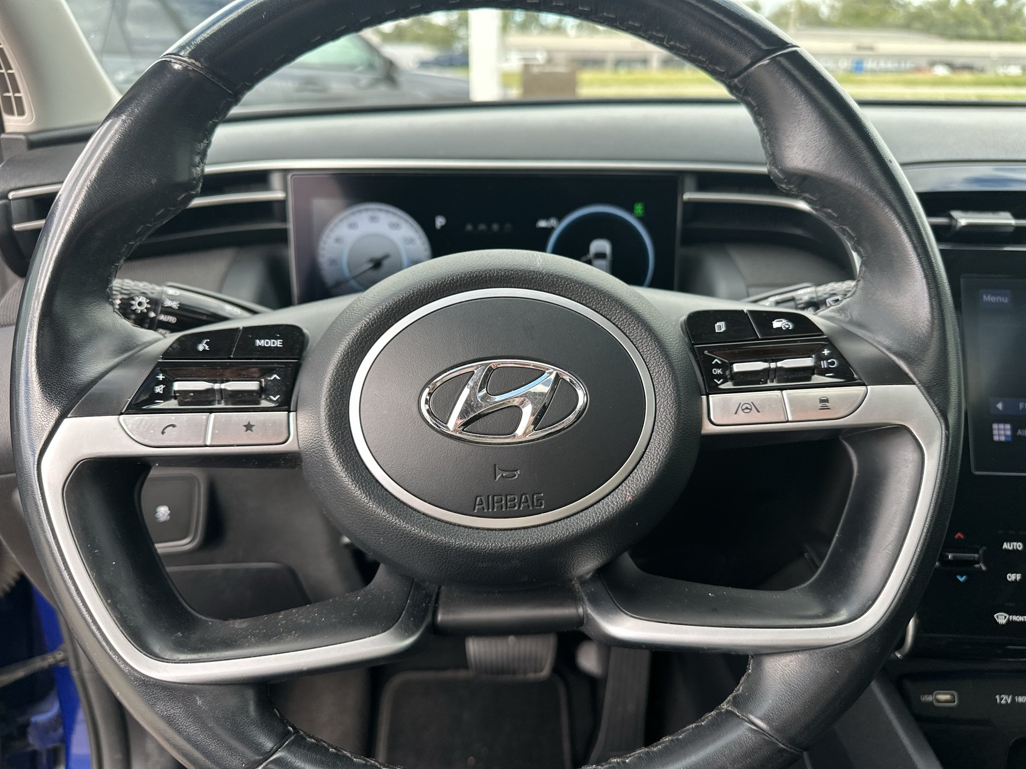 Used 2022 Intense Blue Hyundai SEL image 16