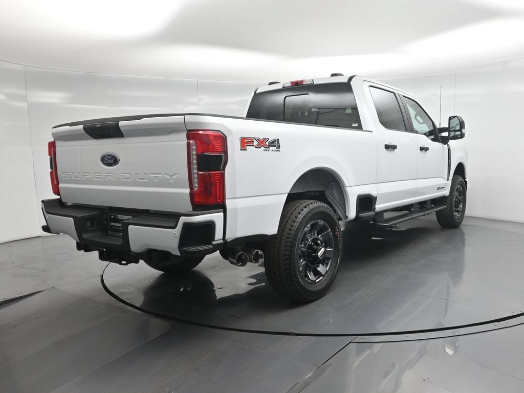New 2026 Oxford White Ford XL image 22