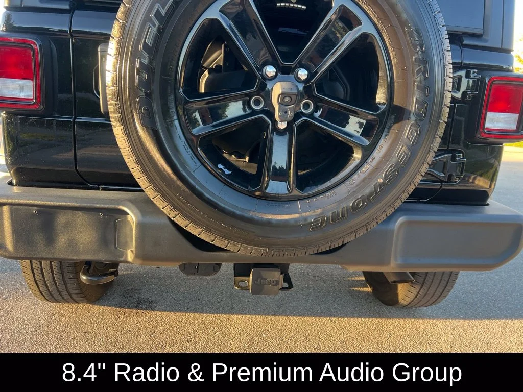 Certified Used 2022 Black Jeep Unlimited Sport Altitude image 10