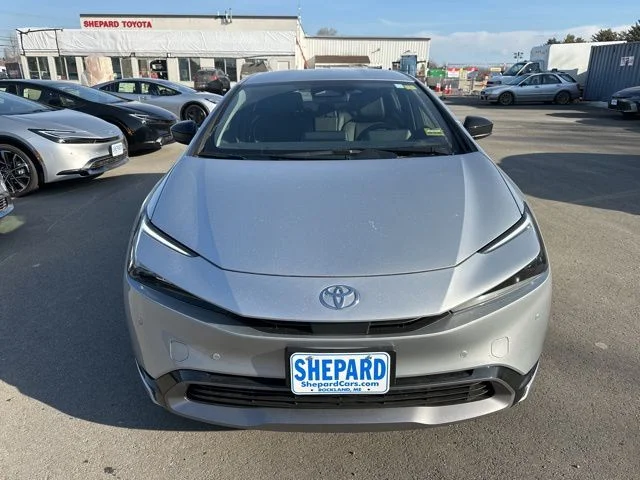 New 2026 Cutting Edge Toyota XLE AWD image 2