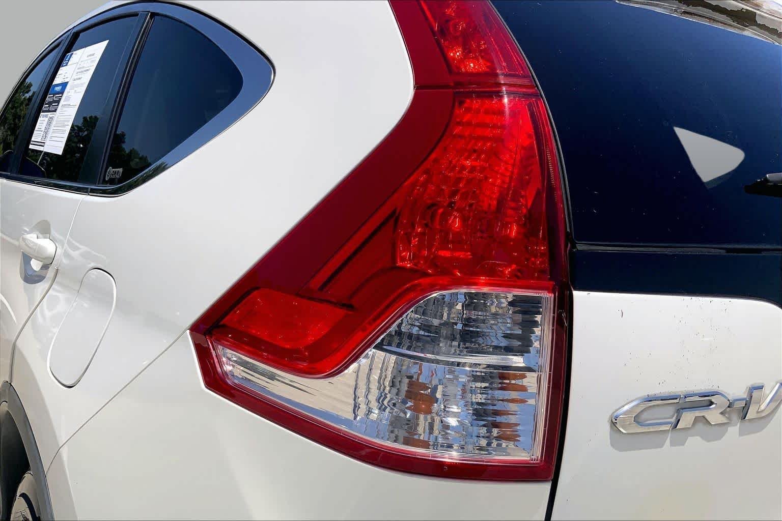 Used 2012 White Diamond Pearl Honda EX image 27