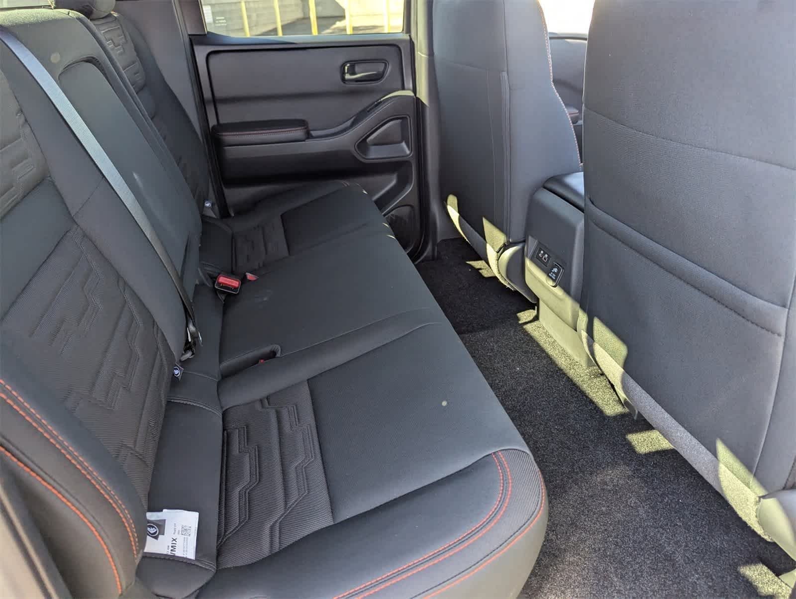 2026 Nissan Frontier PRO-4X - Photo 14