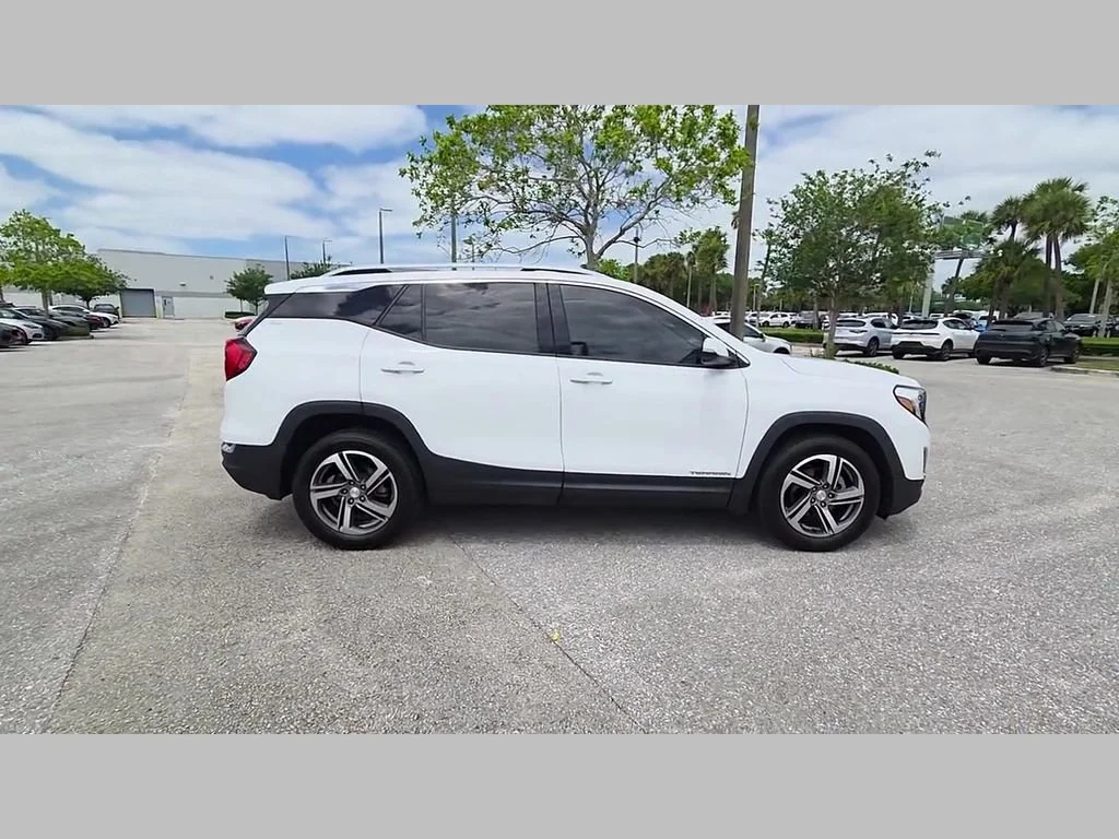 Used 2020 Summit White GMC SLT image 35