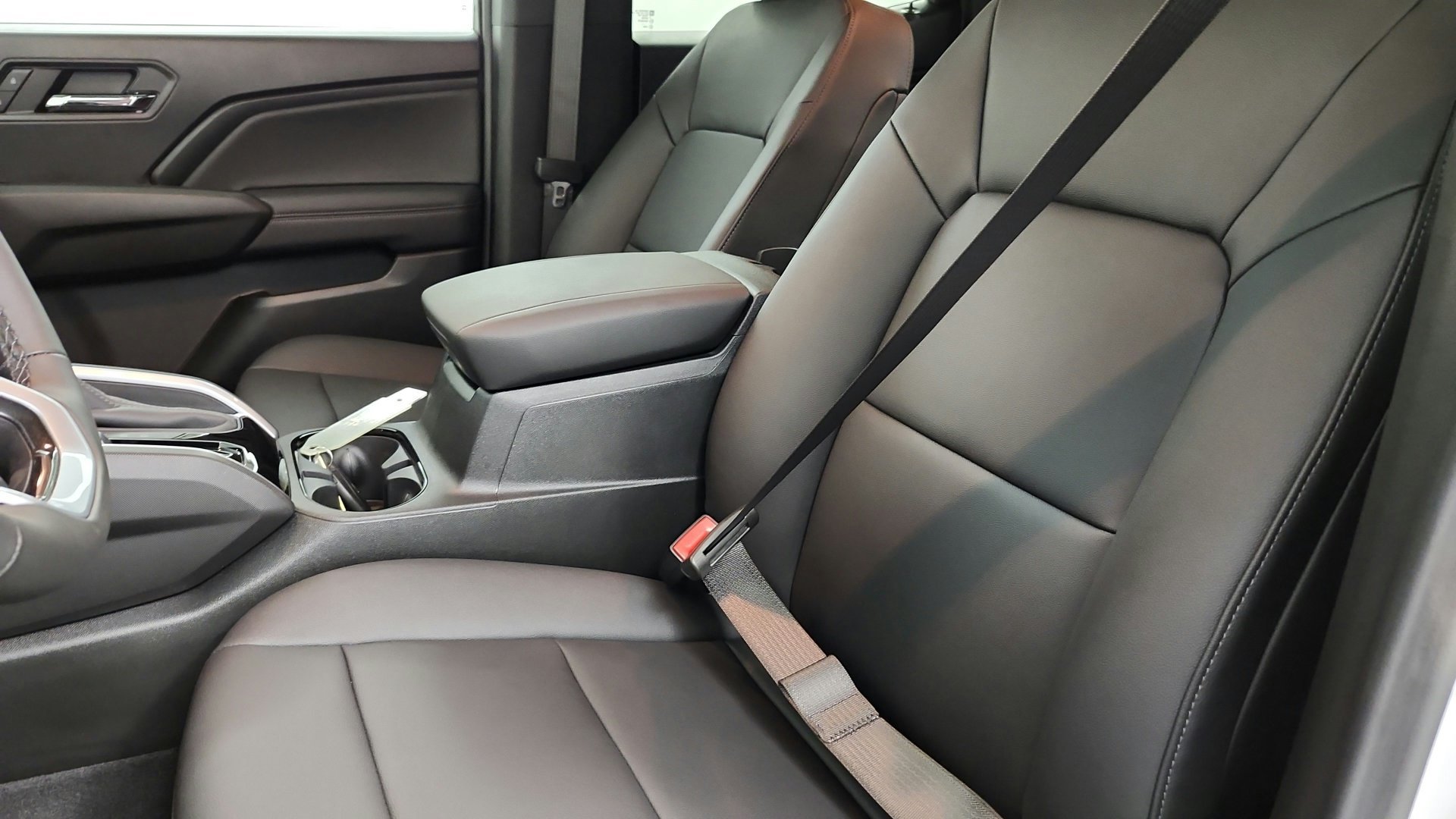 New 2026 Black Chevrolet LT image 11