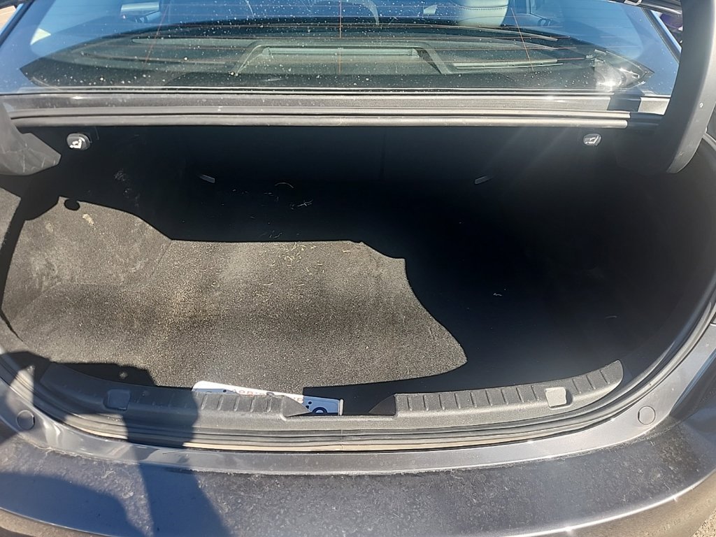 Used 2019 Machine Gray Metallic Mazda Premium image 17
