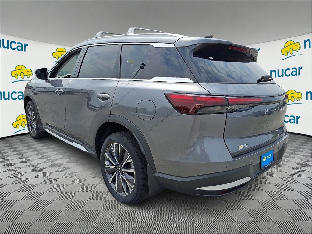 Used 2026 Gray INFINITI LUXE image 5