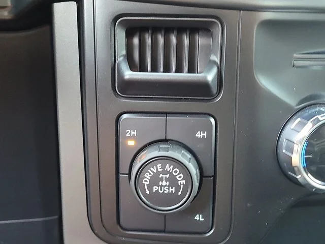 Used 2024 White Ford XLT image 29