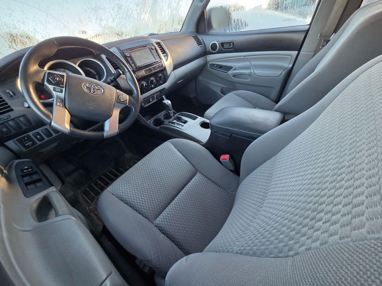 Used 2014 Super White Toyota PreRunner V6 image 8