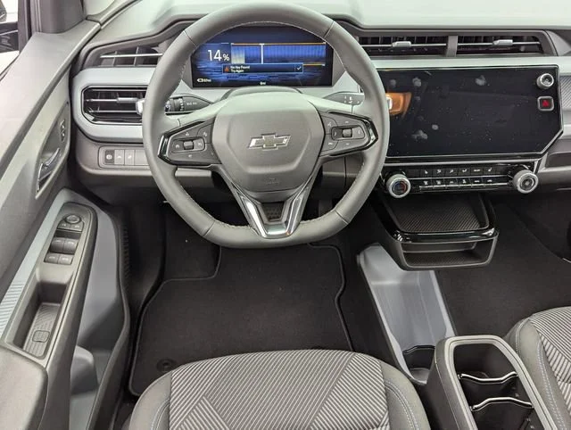 2027 Chevrolet Bolt LT - Photo 8