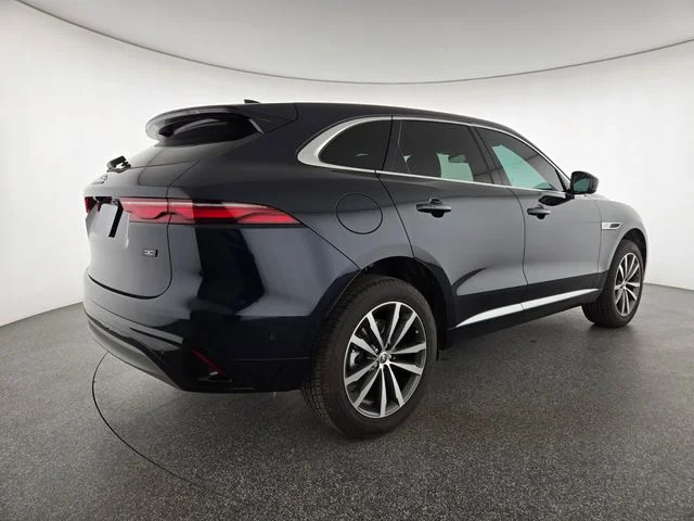 2026 Jaguar F-Pace R-Dynamic S - Photo 2