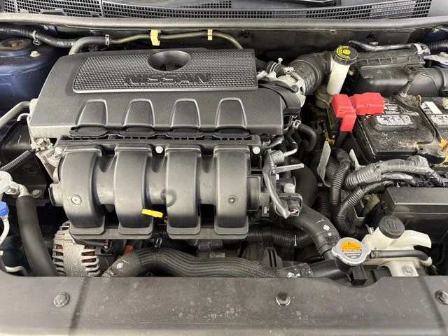 Used 2018 Blue Nissan SR image 17