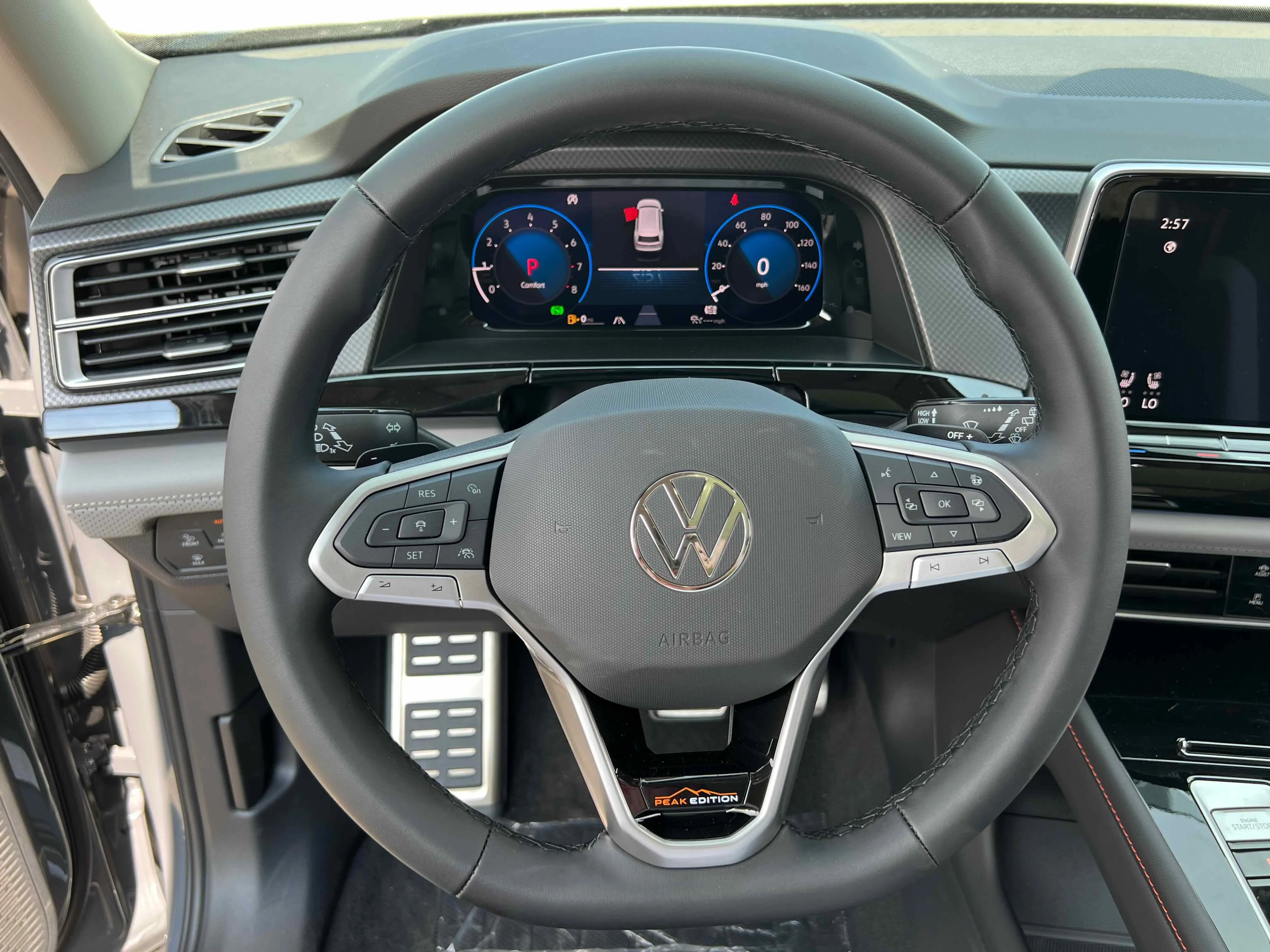 New 2026 Gray Volkswagen 2.0T Peak Edition image 32