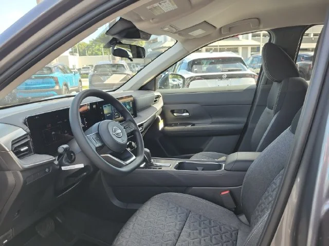 New 2027 Gun Metallic Nissan SV image 12