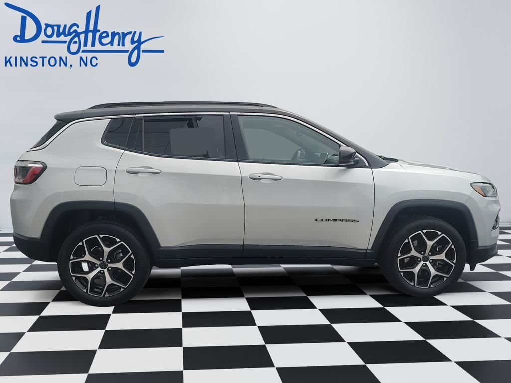 Used 2025 Silver Jeep Limited image 6