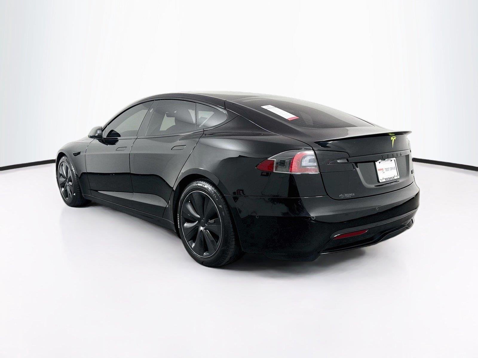 Used 2021 Solid Black Tesla Plaid image 13