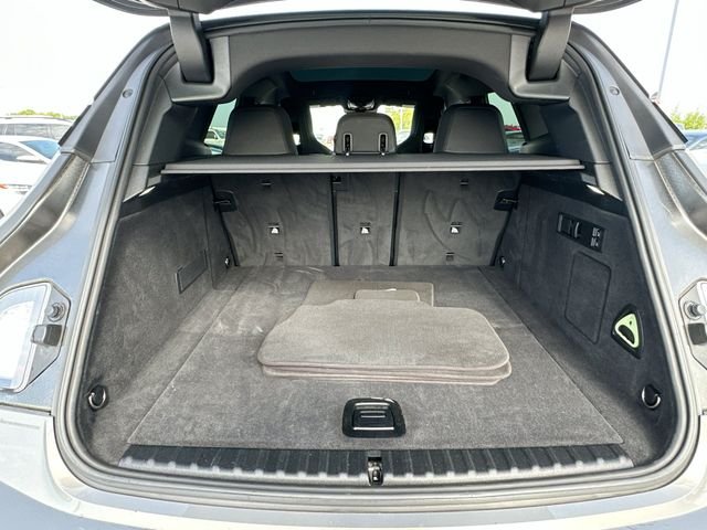 Certified Used 2024 Gray BMW xDrive50 image 28