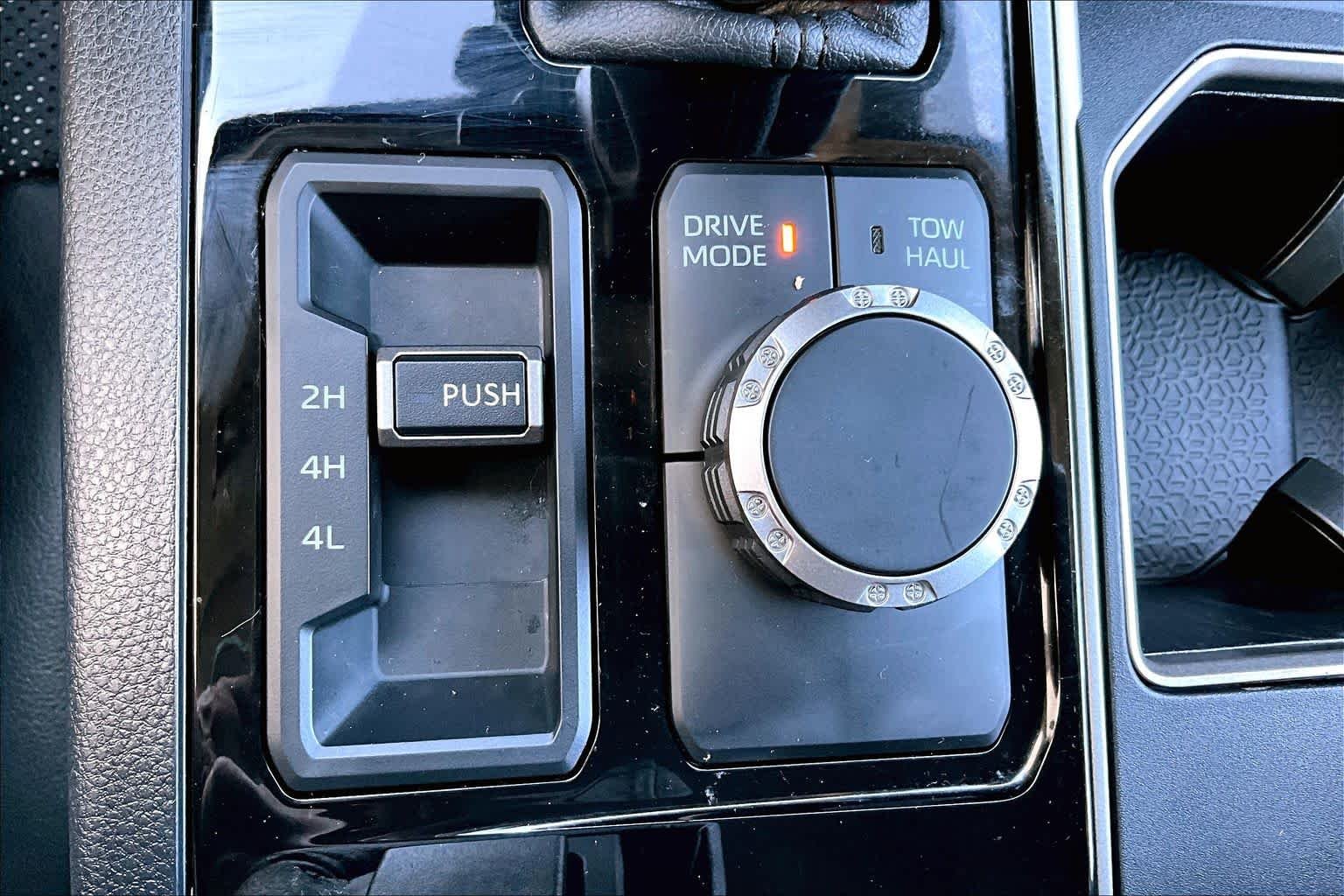 Used 2024 Midnight Black Metallic Toyota SR5 image 35