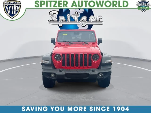 Used 2024 Red Jeep Sport S image 4