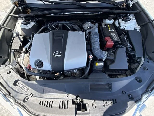 Used 2024 White Lexus 350 image 27