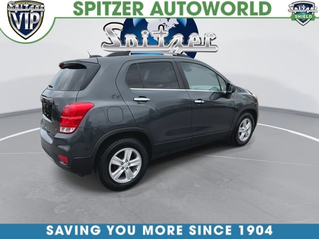 Used 2017 Gray Chevrolet LT image 9
