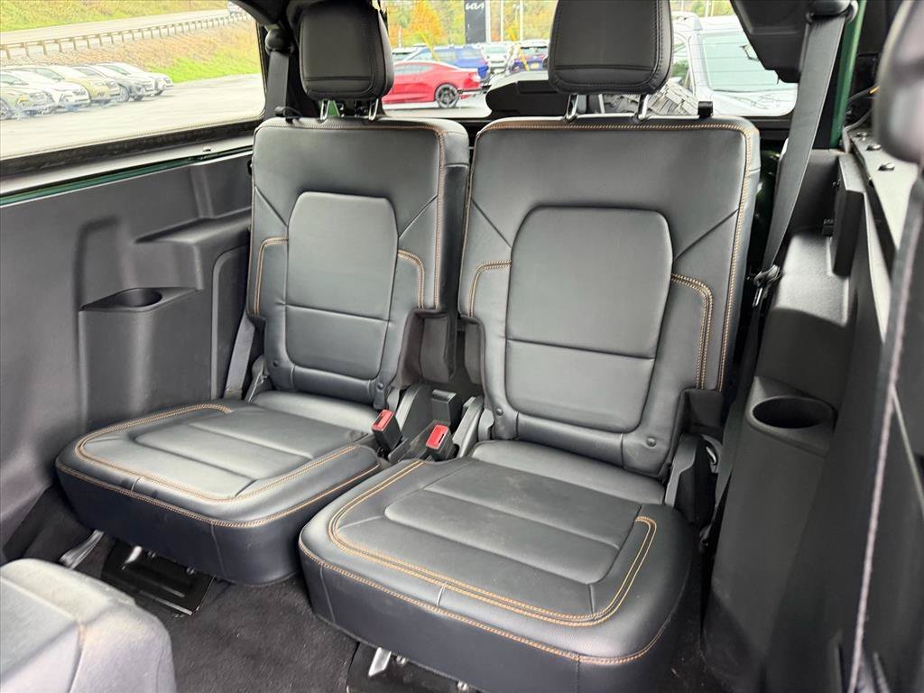 Used 2022 Green Ford Badlands image 18