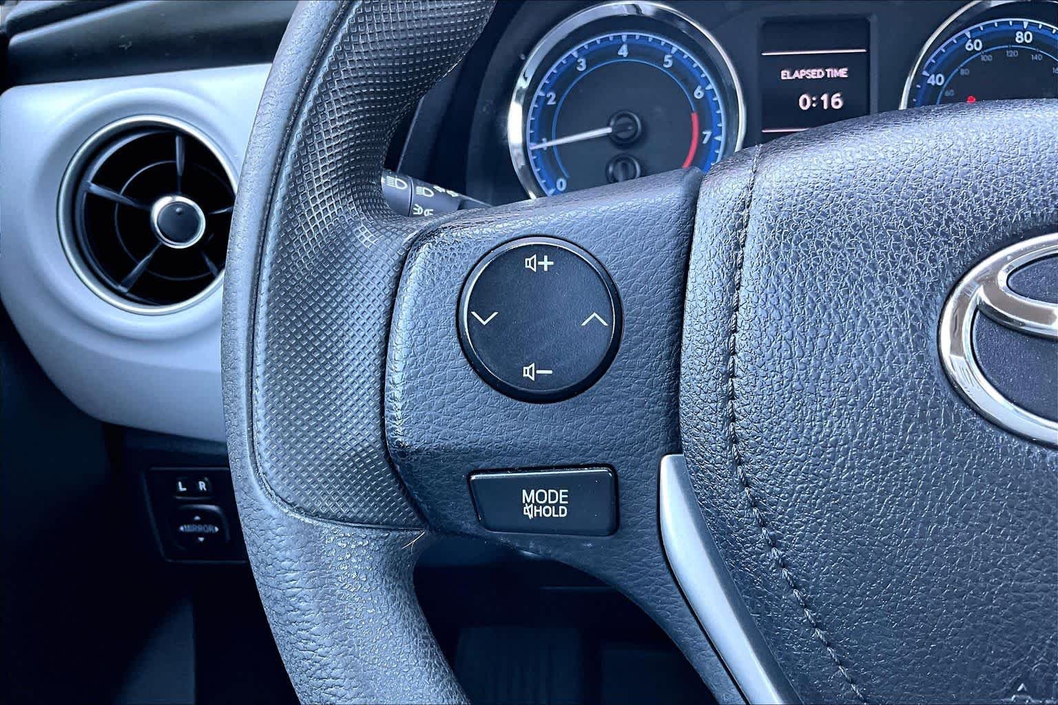 Used 2019 Galactic Aqua Mica Toyota LE image 23