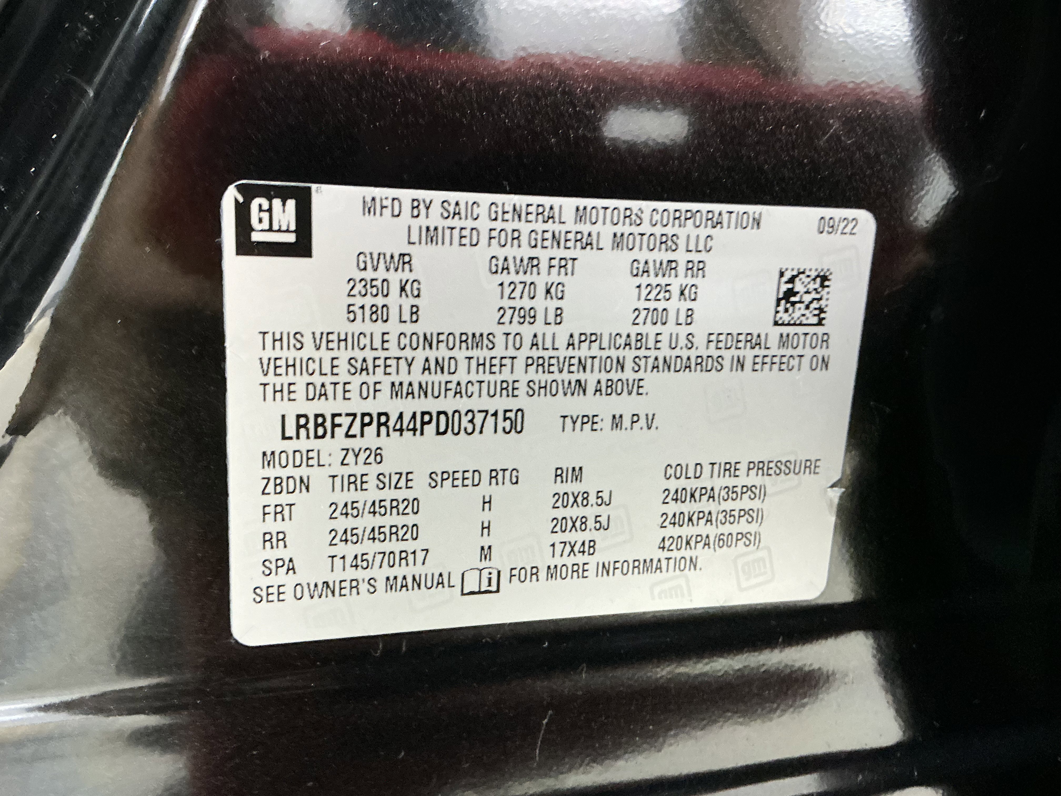 Used 2023 Ebony Twilight Metallic Buick Essence image 14
